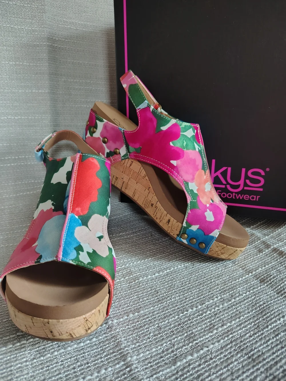Corkys Carley Flowers Floral Cork Slingback Wedge Sandals Size 8 NIB - Picture 1 of 8